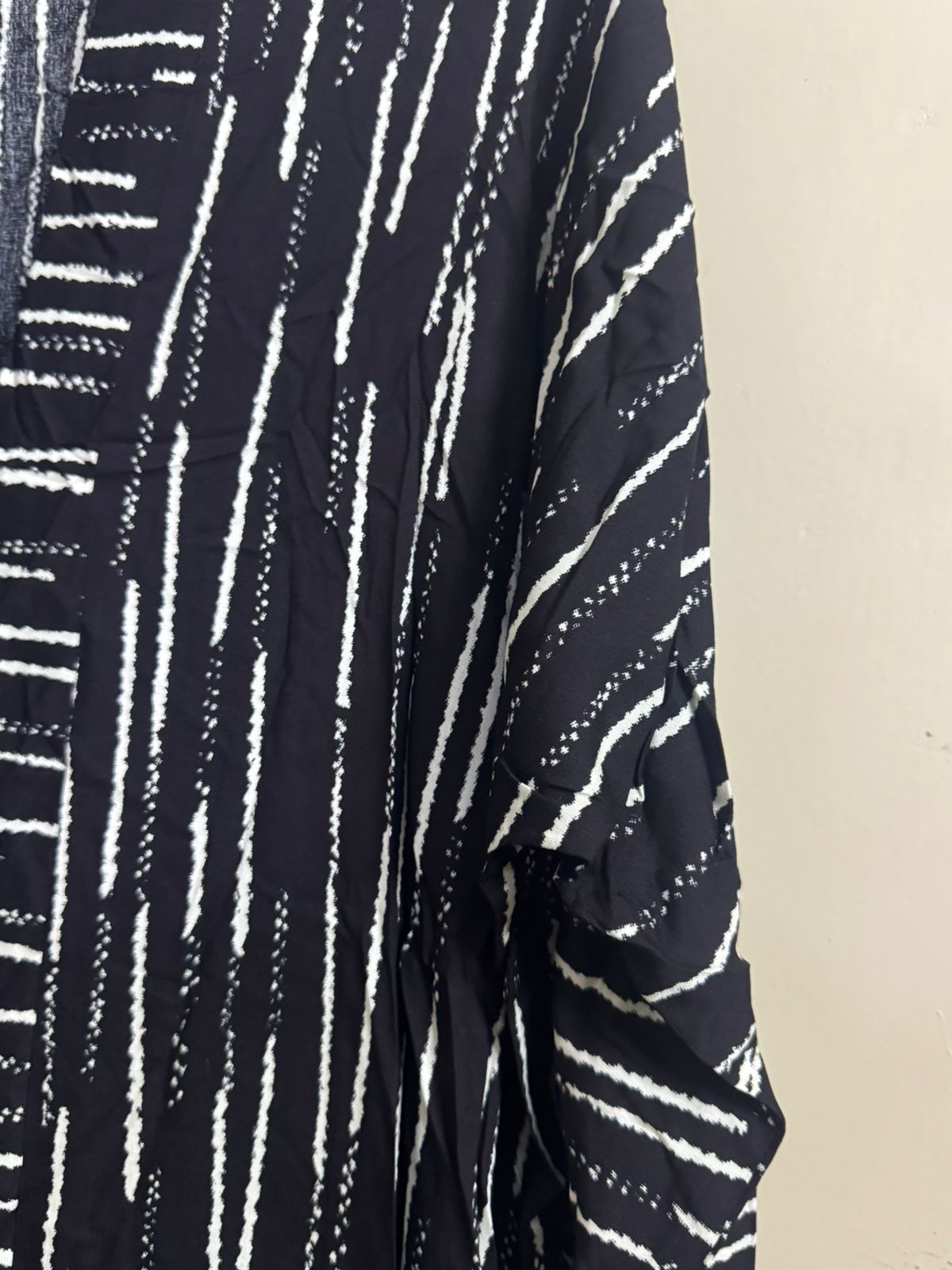 PATTERN PRINTED ABAYA-