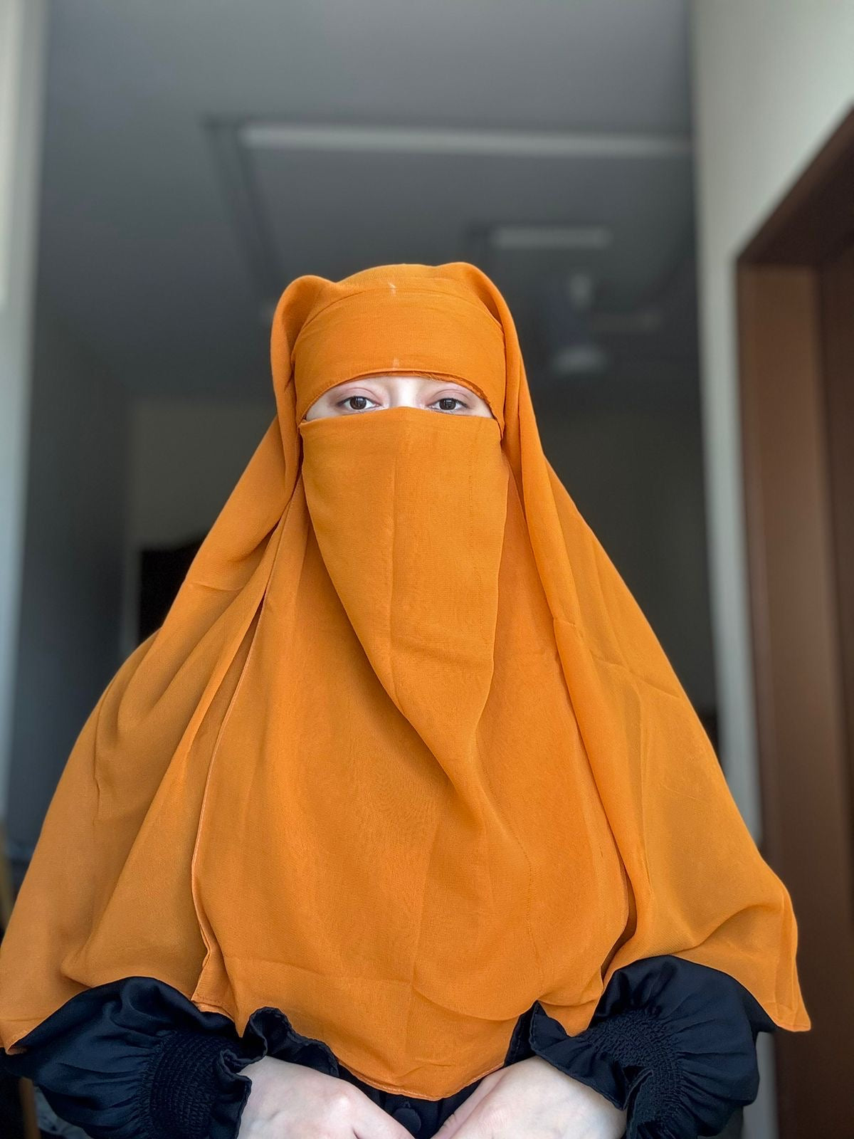 SINGLE LOOP HIJAB WITH MATCHING NIQAB