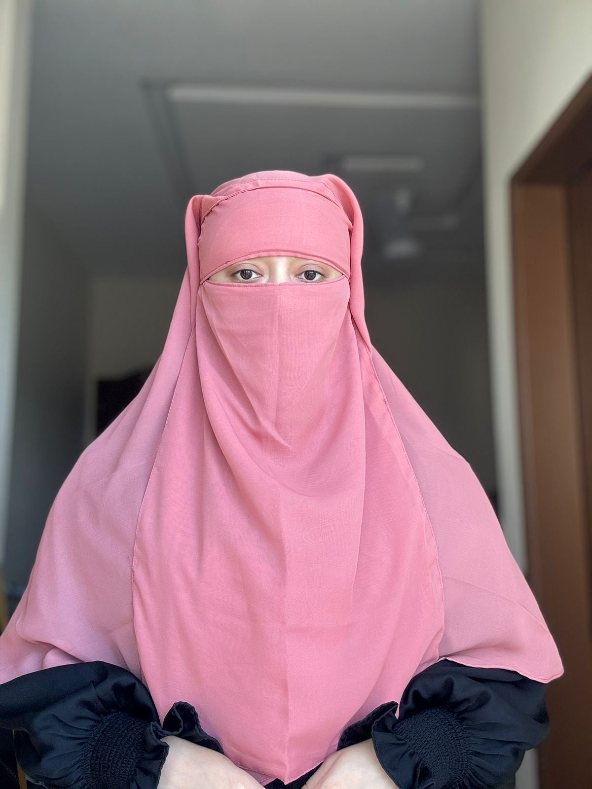 SINGLE LOOP HIJAB WITH MATCHING NIQAB