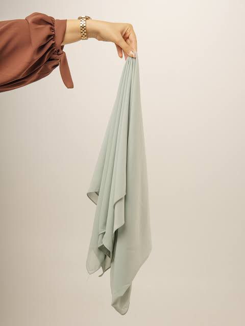 BUNDLE OF 5 HIJABS
