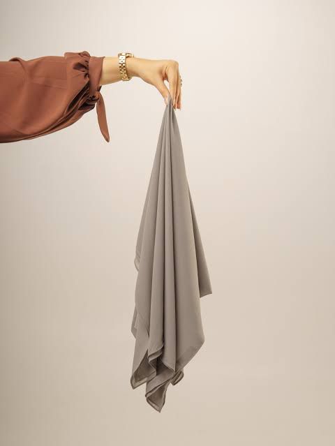 BUNDLE OF 5 HIJABS